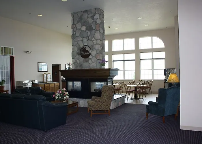 Best Western Lakefront Inn & Suites